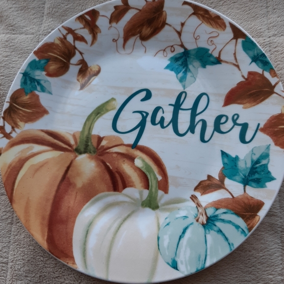 NWT - 🎁 Looking for a gift to give for Fall? Thanksgiving? Birthday? 🎁 - Picture 3 of 8